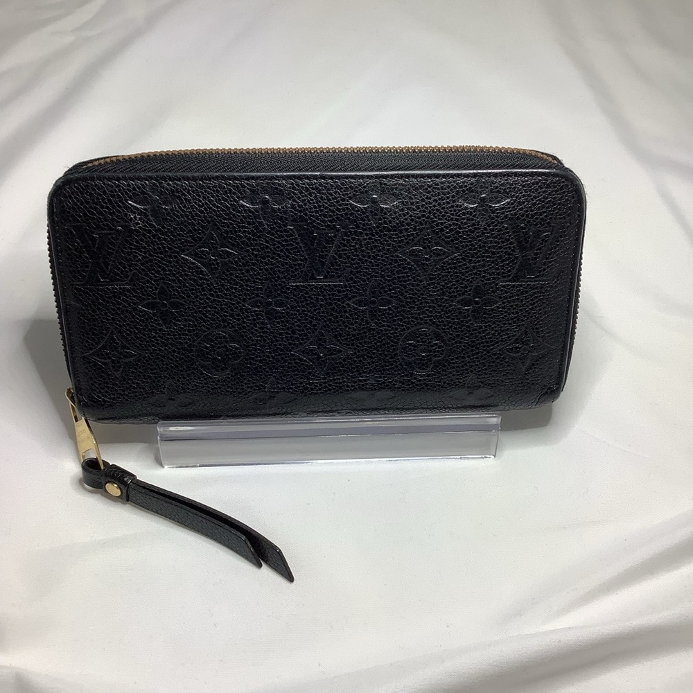 Louis Vuitton Empreinte Long Zippy Wallet - Picture 2 of 15
